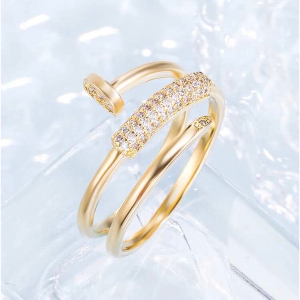 Nail Head Ring